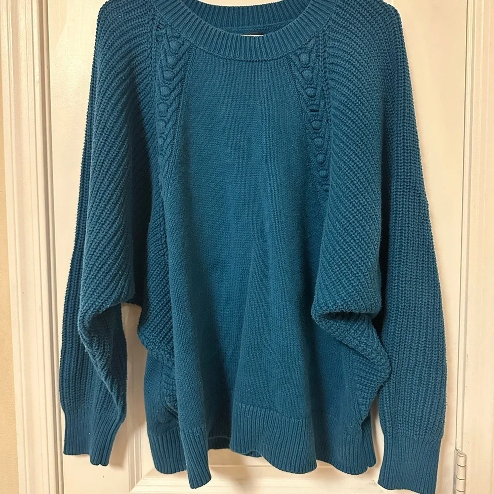 Simply Vera Vera Wang Teal Crew Neck Sweater